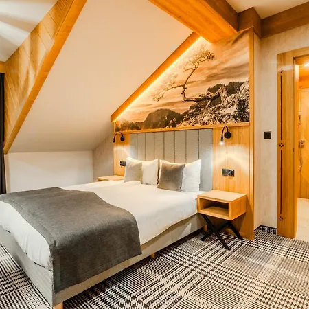 Hotel Maria &